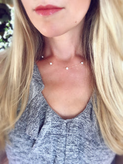 Scattered Pearl Necklace