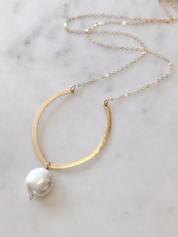 Open Leaf/Coin Pearl Necklace