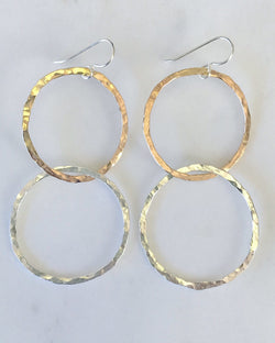 Interlocking Double Hoops